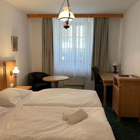 Hotel Ennius Klatovy Εξωτερικό φωτογραφία